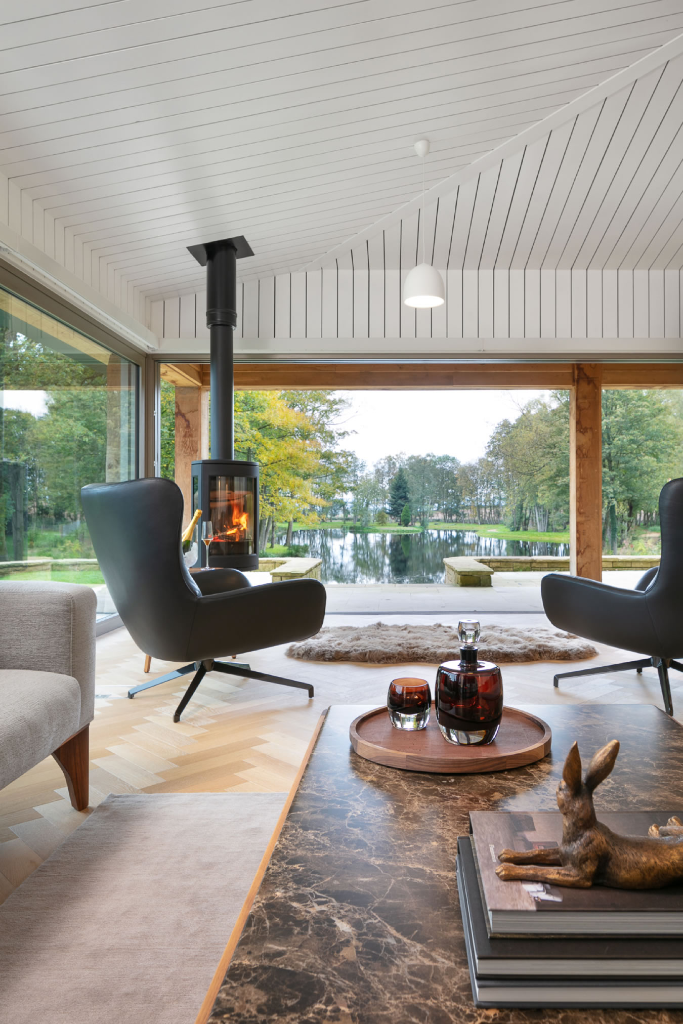 Lakeside Lodge. A project by James Roberts Interior Design Practice